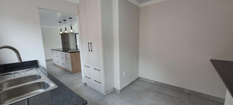 4 Bedroom Property for Sale in Stilbaai Wes Western Cape